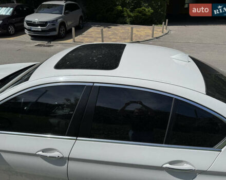 Білий БМВ 5 Серія, об'ємом двигуна 2 л та пробігом 305 тис. км за 12000 $, фото 13 на Automoto.ua