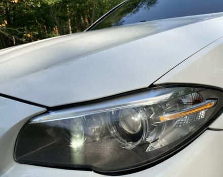 Белый БМВ 5 Серия, объемом двигателя 2 л и пробегом 253 тыс. км за 13900 $, фото 7 на Automoto.ua