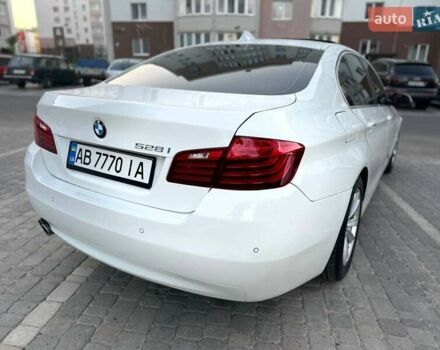 Білий БМВ 5 Серія, об'ємом двигуна 2 л та пробігом 191 тис. км за 12300 $, фото 6 на Automoto.ua