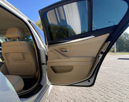 Белый БМВ 5 Серия, объемом двигателя 2 л и пробегом 160 тыс. км за 14700 $, фото 12 на Automoto.ua