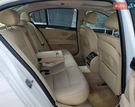 Білий БМВ 5 Серія, об'ємом двигуна 2 л та пробігом 182 тис. км за 2100 $, фото 9 на Automoto.ua