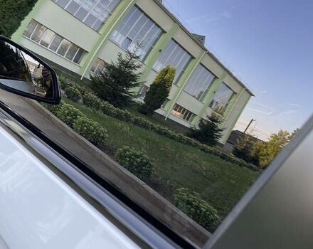 Білий БМВ 5 Серія, об'ємом двигуна 2 л та пробігом 262 тис. км за 20500 $, фото 28 на Automoto.ua