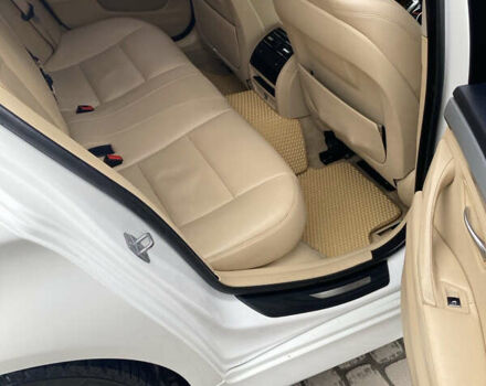 Белый БМВ 5 Серия, объемом двигателя 2 л и пробегом 304 тыс. км за 10500 $, фото 11 на Automoto.ua