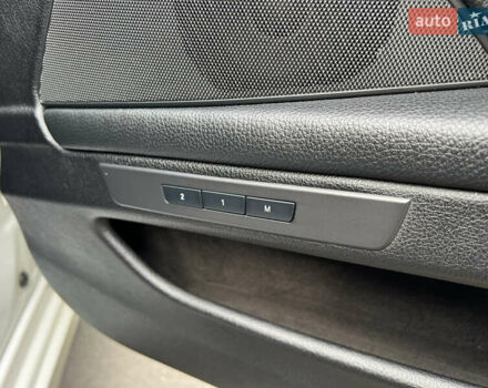 Белый БМВ 5 Серия, объемом двигателя 2 л и пробегом 275 тыс. км за 18500 $, фото 36 на Automoto.ua