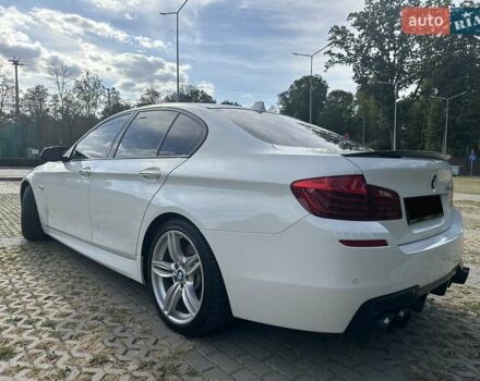 Белый БМВ 5 Серия, объемом двигателя 3 л и пробегом 185 тыс. км за 19500 $, фото 3 на Automoto.ua