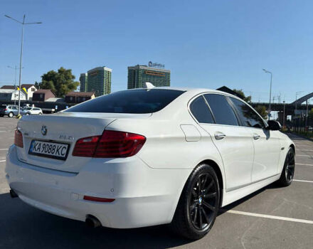 Белый БМВ 5 Серия, объемом двигателя 3 л и пробегом 173 тыс. км за 18000 $, фото 27 на Automoto.ua