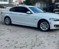 Белый БМВ 5 Серия, объемом двигателя 2 л и пробегом 213 тыс. км за 13800 $, фото 1 на Automoto.ua