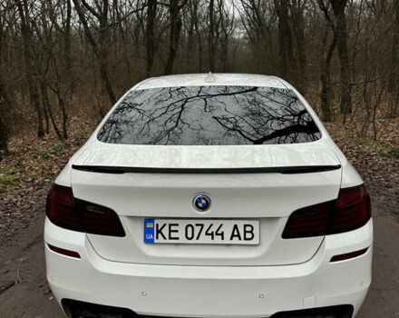Белый БМВ 5 Серия, объемом двигателя 3 л и пробегом 144 тыс. км за 19000 $, фото 3 на Automoto.ua