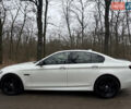 Белый БМВ 5 Серия, объемом двигателя 3 л и пробегом 144 тыс. км за 19000 $, фото 5 на Automoto.ua
