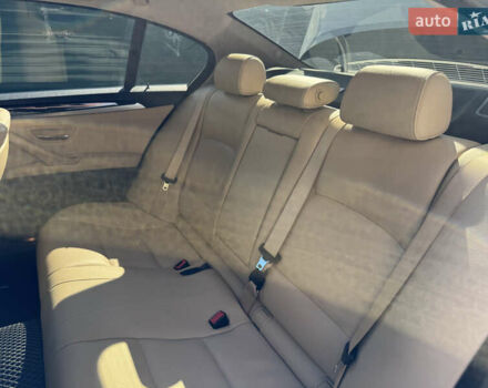 Білий БМВ 5 Серія, об'ємом двигуна 2 л та пробігом 123 тис. км за 18500 $, фото 15 на Automoto.ua