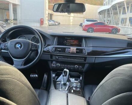 Білий БМВ 5 Серія, об'ємом двигуна 2 л та пробігом 125 тис. км за 18000 $, фото 8 на Automoto.ua