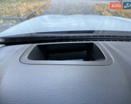 Білий БМВ 5 Серія, об'ємом двигуна 2 л та пробігом 127 тис. км за 17500 $, фото 21 на Automoto.ua