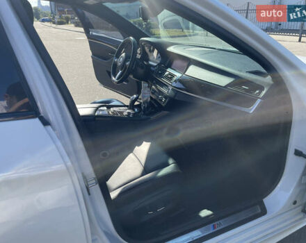 Белый БМВ 5 Серия, объемом двигателя 2.98 л и пробегом 101 тыс. км за 21300 $, фото 12 на Automoto.ua