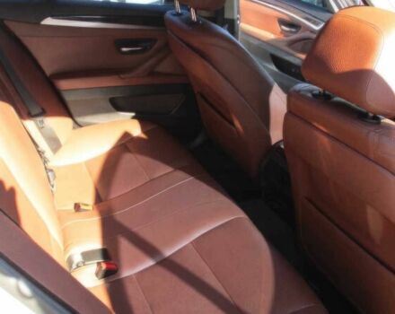 Белый БМВ 5 Серия, объемом двигателя 3 л и пробегом 74 тыс. км за 14500 $, фото 9 на Automoto.ua