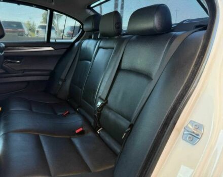 Белый БМВ 5 Серия, объемом двигателя 3 л и пробегом 80 тыс. км за 5800 $, фото 11 на Automoto.ua