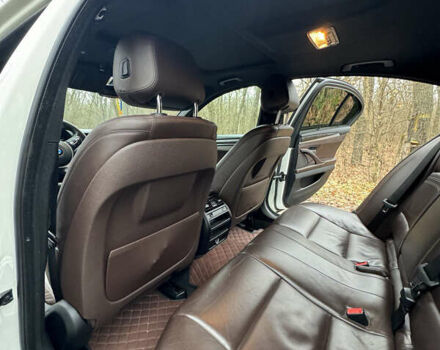 Белый БМВ 5 Серия, объемом двигателя 3 л и пробегом 144 тыс. км за 19000 $, фото 14 на Automoto.ua