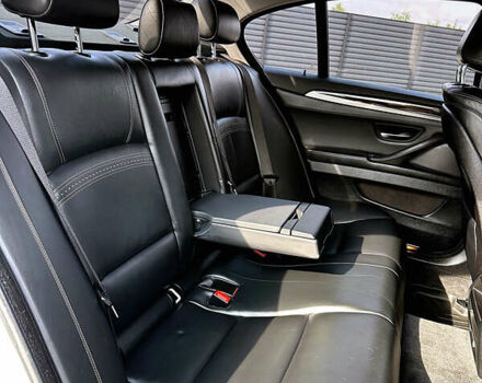 Білий БМВ 5 Серія, об'ємом двигуна 2 л та пробігом 150 тис. км за 16500 $, фото 46 на Automoto.ua