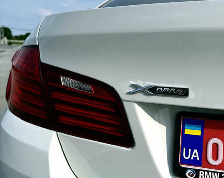 Білий БМВ 5 Серія, об'ємом двигуна 2 л та пробігом 150 тис. км за 16500 $, фото 15 на Automoto.ua