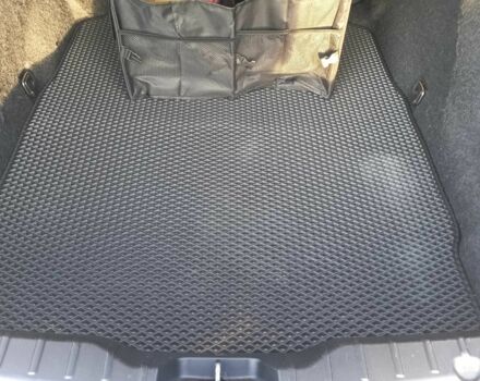 Белый БМВ 5 Серия, объемом двигателя 2 л и пробегом 167 тыс. км за 12999 $, фото 6 на Automoto.ua