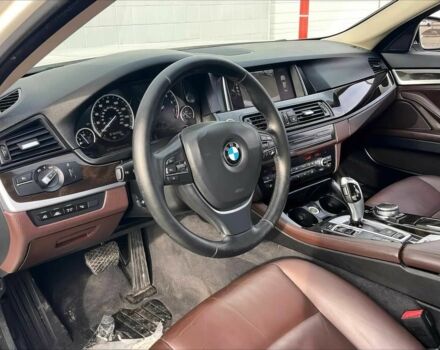 Білий БМВ 5 Серія, об'ємом двигуна 3 л та пробігом 75 тис. км за 4300 $, фото 6 на Automoto.ua