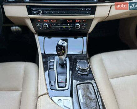 Білий БМВ 5 Серія, об'ємом двигуна 2 л та пробігом 127 тис. км за 17500 $, фото 14 на Automoto.ua