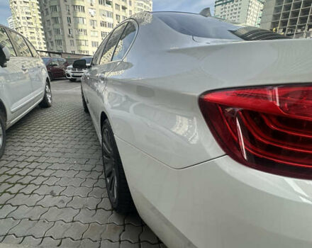 Білий БМВ 5 Серія, об'ємом двигуна 2 л та пробігом 195 тис. км за 14300 $, фото 3 на Automoto.ua