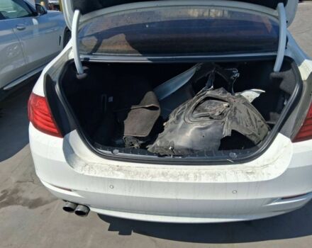 БМВ 5 Серия 2015 в Одессе на Automoto.ua Белый БМВ 5 Серия, объемом двигателя 2 л и пробегом 136 тыс. км за 9200 $, фото 4 на Automoto.ua