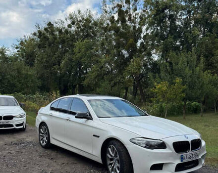 Білий БМВ 5 Серія, об'ємом двигуна 2 л та пробігом 153 тис. км за 16500 $, фото 16 на Automoto.ua