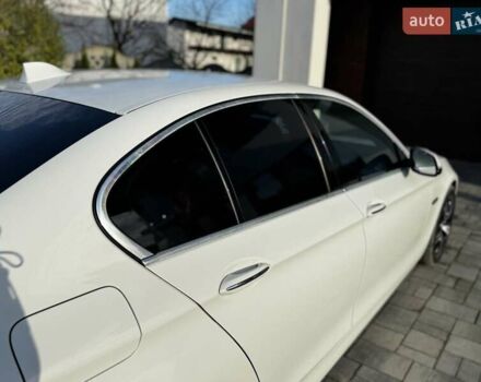 Белый БМВ 5 Серия, объемом двигателя 2 л и пробегом 190 тыс. км за 22000 $, фото 10 на Automoto.ua
