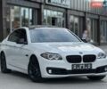 Белый БМВ 5 Серия, объемом двигателя 2.99 л и пробегом 180 тыс. км за 17999 $, фото 1 на Automoto.ua