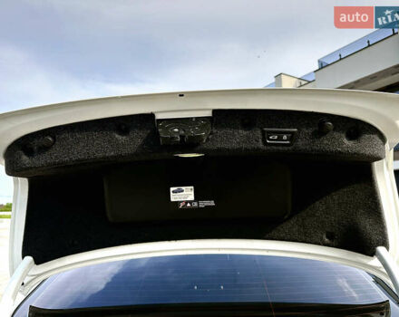 Білий БМВ 5 Серія, об'ємом двигуна 2 л та пробігом 150 тис. км за 16500 $, фото 54 на Automoto.ua