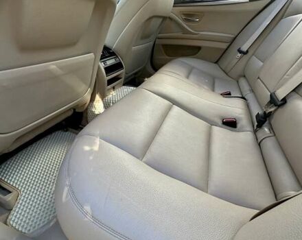 Білий БМВ 5 Серія, об'ємом двигуна 2 л та пробігом 208 тис. км за 14550 $, фото 33 на Automoto.ua