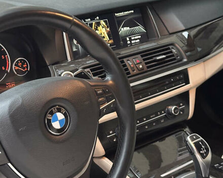 Белый БМВ 5 Серия, объемом двигателя 3 л и пробегом 84 тыс. км за 23500 $, фото 9 на Automoto.ua