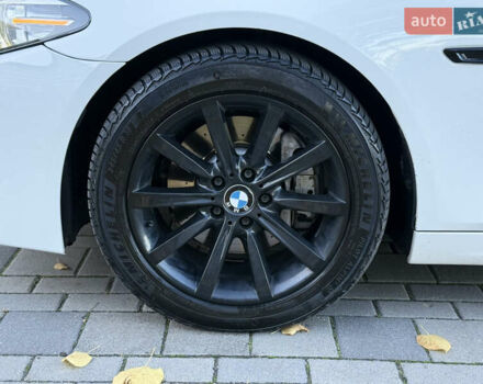 Білий БМВ 5 Серія, об'ємом двигуна 2 л та пробігом 127 тис. км за 17500 $, фото 7 на Automoto.ua
