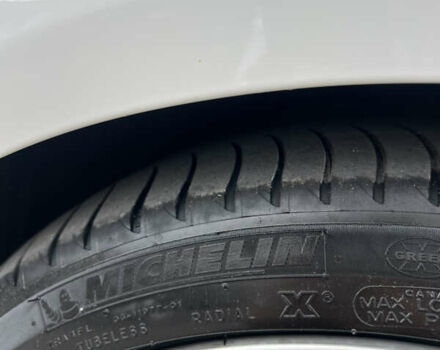 Белый БМВ 5 Серия, объемом двигателя 2.99 л и пробегом 202 тыс. км за 24000 $, фото 29 на Automoto.ua