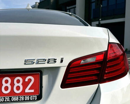 Білий БМВ 5 Серія, об'ємом двигуна 2 л та пробігом 150 тис. км за 16500 $, фото 16 на Automoto.ua