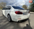 Білий БМВ 5 Серія, об'ємом двигуна 2 л та пробігом 153 тис. км за 16500 $, фото 25 на Automoto.ua
