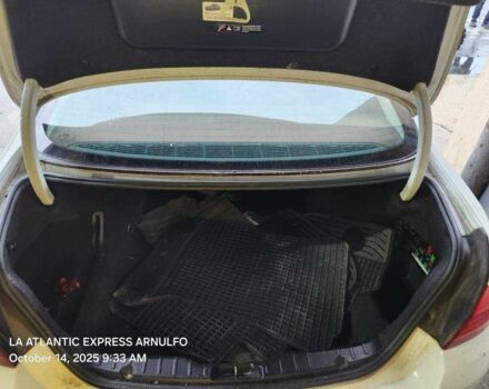 Білий БМВ 5 Серія, об'ємом двигуна 0 л та пробігом 123 тис. км за 10500 $, фото 9 на Automoto.ua