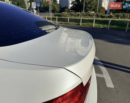 Білий БМВ 5 Серія, об'ємом двигуна 2 л та пробігом 180 тис. км за 16000 $, фото 6 на Automoto.ua