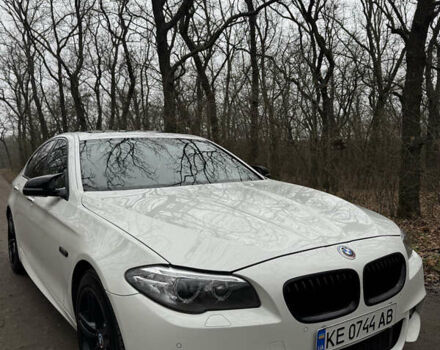 Белый БМВ 5 Серия, объемом двигателя 3 л и пробегом 144 тыс. км за 19000 $, фото 2 на Automoto.ua