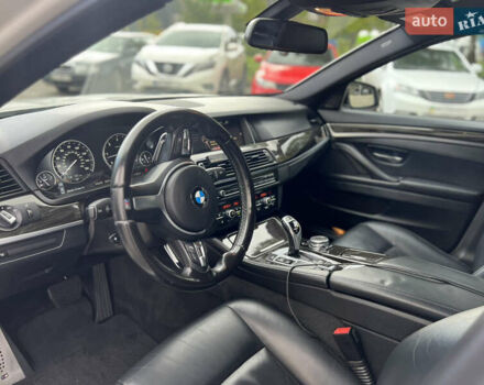 Белый БМВ 5 Серия, объемом двигателя 2.99 л и пробегом 202 тыс. км за 24000 $, фото 20 на Automoto.ua