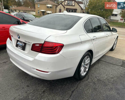 Белый БМВ 5 Серия, объемом двигателя 2 л и пробегом 92 тыс. км за 2900 $, фото 4 на Automoto.ua