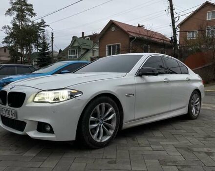 Білий БМВ 5 Серія, об'ємом двигуна 2 л та пробігом 200 тис. км за 16800 $, фото 1 на Automoto.ua