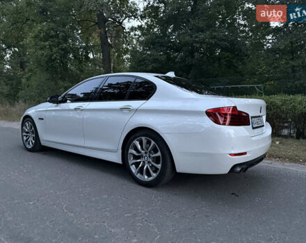 Білий БМВ 5 Серія, об'ємом двигуна 2 л та пробігом 153 тис. км за 16500 $, фото 7 на Automoto.ua