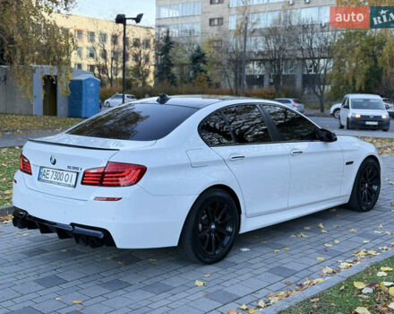 Білий БМВ 5 Серія, об'ємом двигуна 2 л та пробігом 127 тис. км за 17500 $, фото 4 на Automoto.ua