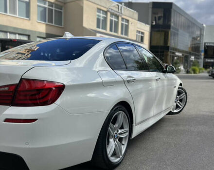 Белый БМВ 5 Серия, объемом двигателя 2.99 л и пробегом 202 тыс. км за 24000 $, фото 6 на Automoto.ua