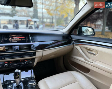 Білий БМВ 5 Серія, об'ємом двигуна 2 л та пробігом 127 тис. км за 17500 $, фото 12 на Automoto.ua