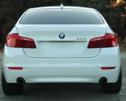 Білий БМВ 5 Серія, об'ємом двигуна 3 л та пробігом 77 тис. км за 3350 $, фото 3 на Automoto.ua