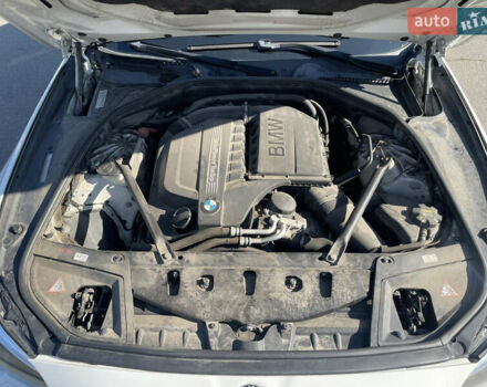 Белый БМВ 5 Серия, объемом двигателя 2.98 л и пробегом 101 тыс. км за 21300 $, фото 13 на Automoto.ua