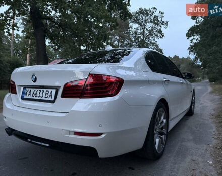 Білий БМВ 5 Серія, об'ємом двигуна 2 л та пробігом 153 тис. км за 16500 $, фото 12 на Automoto.ua